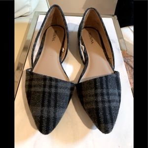 Plaid black and grey wool flats